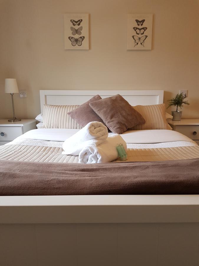 Bed and Breakfast The Coach House Раундвуд Номер фото