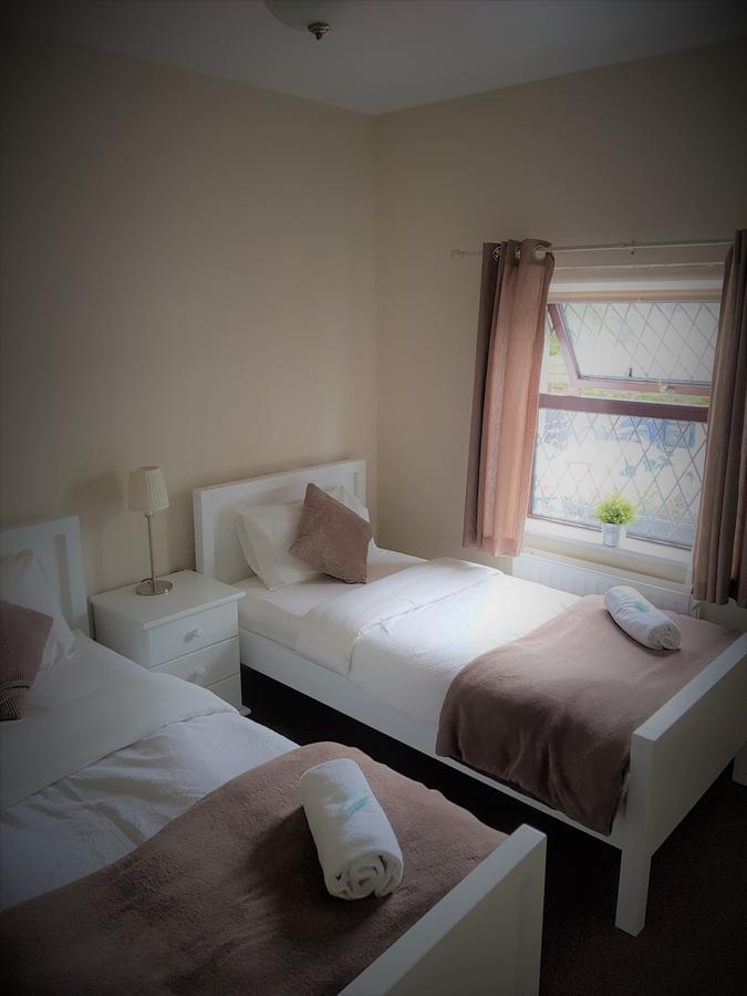 Bed and Breakfast The Coach House Раундвуд Номер фото